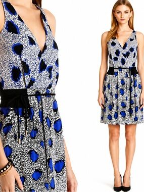 DVF Diane von Furstenberg Cheetah Island Silk Faux Wrap Dress 12 Blue Ivory